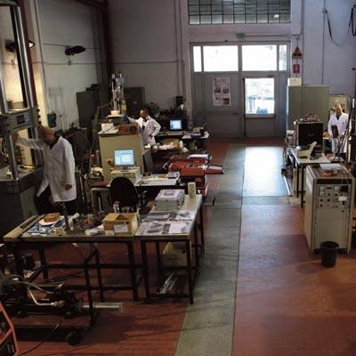 Laboratorio Caratterizzazione termomeccanica